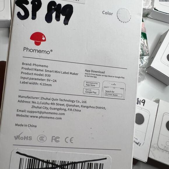 Lot 26 Phomemo D30 Smart Mini Label Maker Wireless Bluetooth Portable Printer - Picture 2 of 10